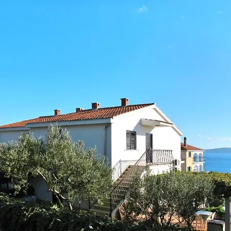 Apartamento Culic-2 By Interhome Trogir