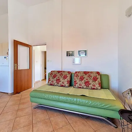 Culic-2 By Interhome