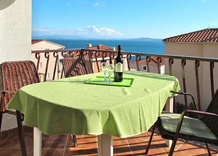 Culic-2 By Interhome Apartamento Trogir