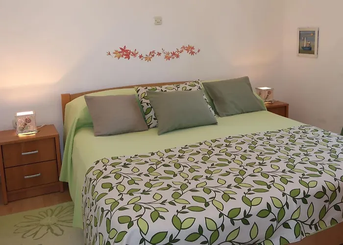 Apartamento Culic-2 By Interhome