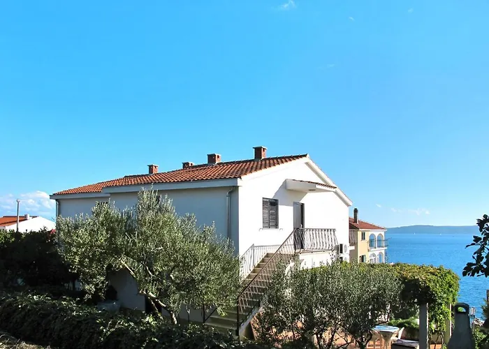 Appartamento Culic-2 By Interhome Traù