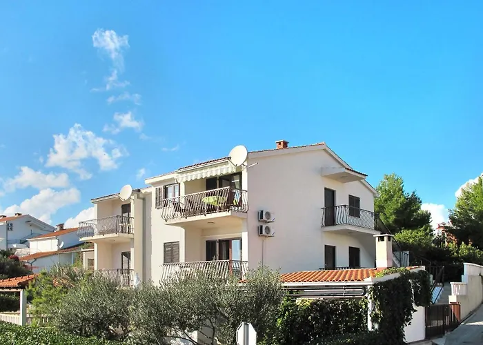 Culic-2 By Interhome Traù