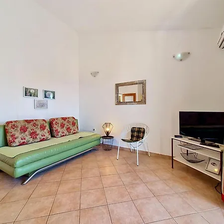 Apartamento Culic-2 By Interhome Trogir